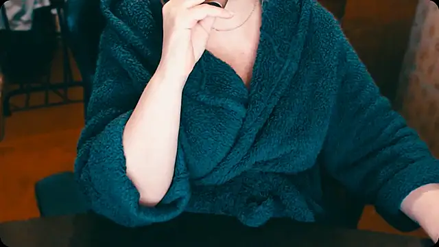 Snapshot of AlisaHot55 chatting on 25, 2, 2025 AlisaHot55 online show from 25, 2, 2025