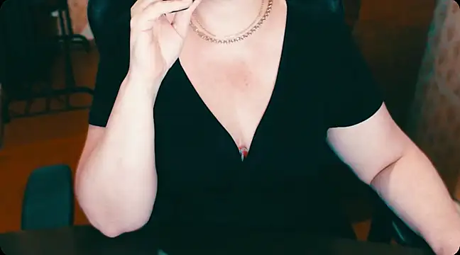 Snapshot of AlisaHot55 chatting on 24, 2, 2025 AlisaHot55 online show from 24, 2, 2025