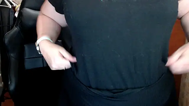 Snapshot of AlisaHot55 chatting on 1, 7, 2026 AlisaHot55 online show from 1, 7, 2026