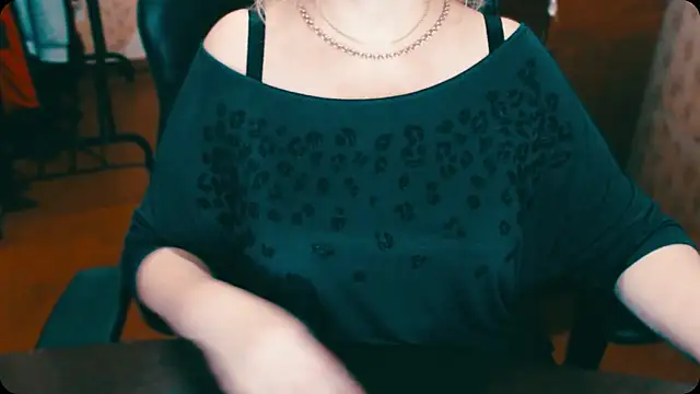 Snapshot of AlisaHot55 chatting on 6, 3, 2025 AlisaHot55 online show from 6, 3, 2025