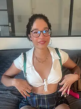 Snapshot of Lauyako chatting on 26, 6, 2026 Lauyako online show from 26, 6, 2026