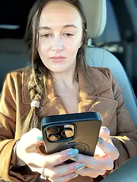 lunagirl13 online show from 17, 1, 2026