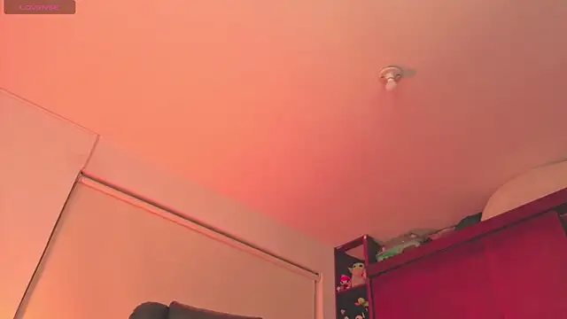 Laurent-Glass online show from 21, 11, 2025