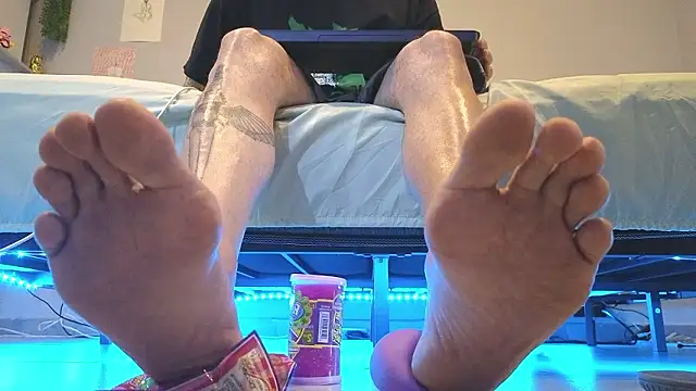 Snapshot of MattxFeet chatting on 18, 2, 2026 MattxFeet online show from 18, 2, 2026