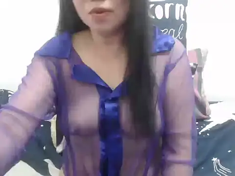 stacie iris online show from 29, 9, 2025