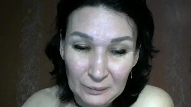 PrettyAndWild online show from 9, 11, 2025