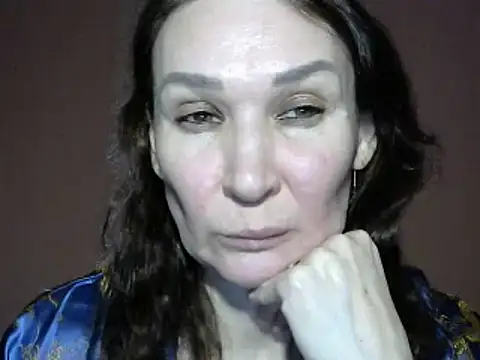 PrettyAndWild online show from 22, 1, 2025