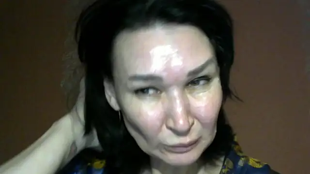 PrettyAndWild online show from 29, 11, 2025