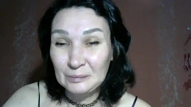 PrettyAndWild online show from 30, 10, 2025