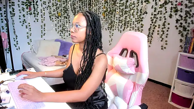 violeta milleer online show from 5, 10, 2025