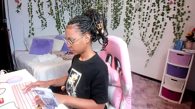 violeta milleer online show from 13, 3, 2026