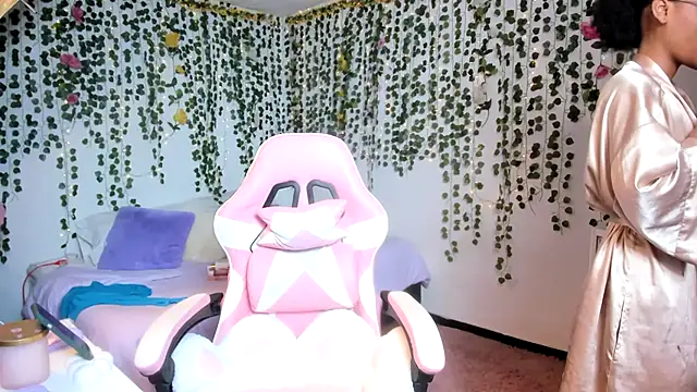 violeta milleer online show from 8, 9, 2025