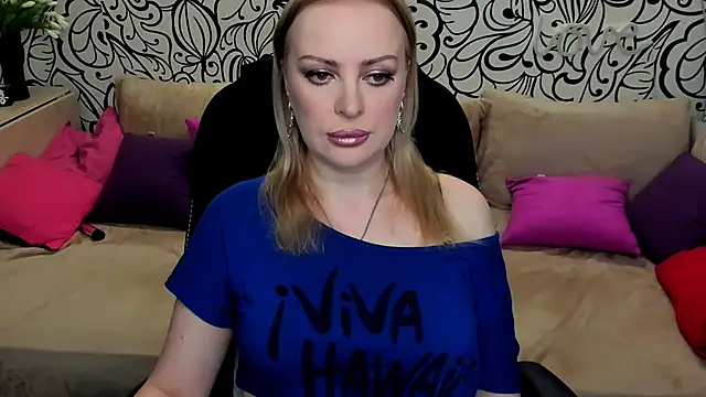 Hotdreamhere online show from 26, 5, 2026
