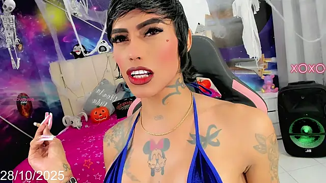 Nella Dolls online show from 28, 10, 2025