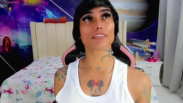 Nella Dolls online show from 18, 9, 2025