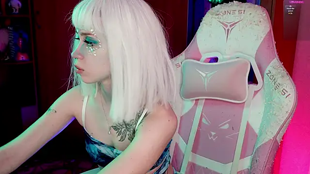 ho1yho1e online show from 15, 3, 2025