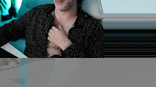 Sanders White online show from 5, 2, 2025