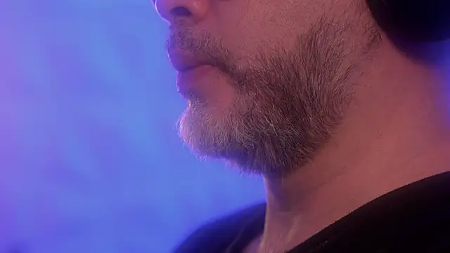 Sanders White online show from 31, 10, 2025