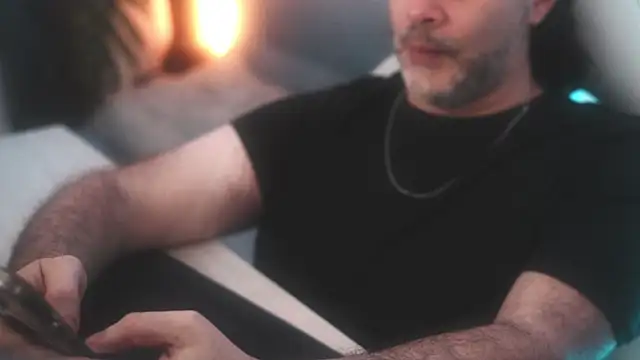 Sanders White online show from 3, 3, 2025