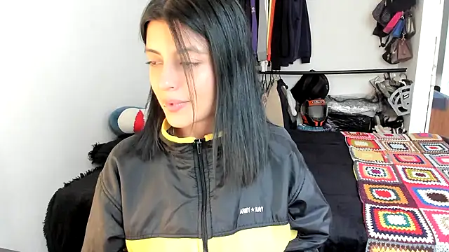 Snapshot of AneeSmith chatting on 22, 2, 2025 AneeSmith online show from 22, 2, 2025