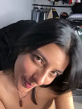 Snapshot of AneeSmith chatting on 7, 1, 2025 AneeSmith online show from 7, 1, 2025