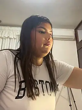 Lia sexx online show from 12, 3, 2026