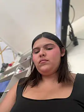 Lia sexx online show from 4, 7, 2026