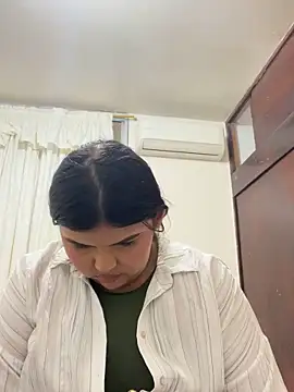 Lia sexx online show from 16, 3, 2026