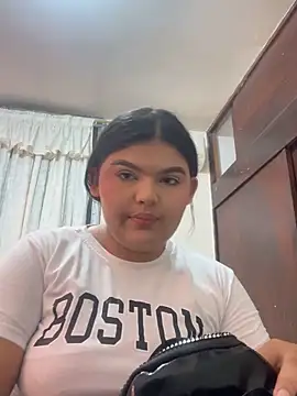 Lia sexx online show from 12, 2, 2026