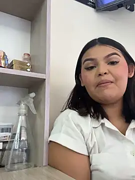 Lia sexx online show from 13, 4, 2026