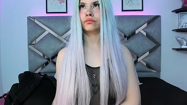 Snapshot of Keidy_rose chatting on 1, 3, 2025 Keidy rose online show from 1, 3, 2025