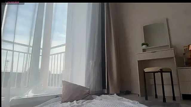 Butterfly-  online show from 17, 9, 2025