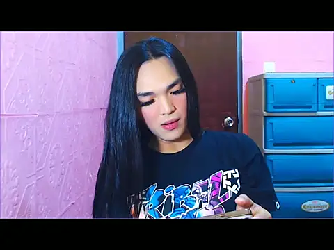 WONDERWOMAN2023 online show from 28, 11, 2025