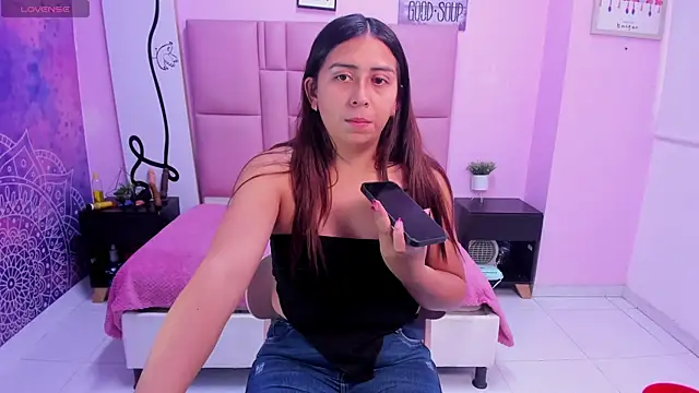 Alison Jhones7 online show from 27, 2, 2025