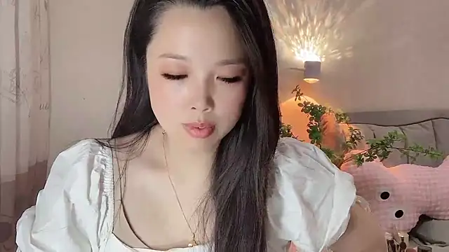 Snapshot of kk_lele chatting on 11, 5, 2026 kk lele online show from 11, 5, 2026