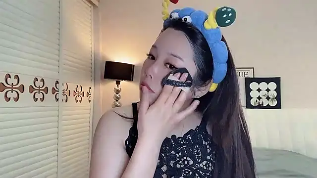 kk lele online show from 17, 4, 2026