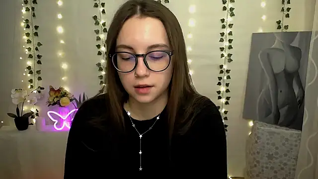 Snapshot of SweetPrincess_ chatting on 12, 3, 2025 SweetPrincess online show from 12, 3, 2025