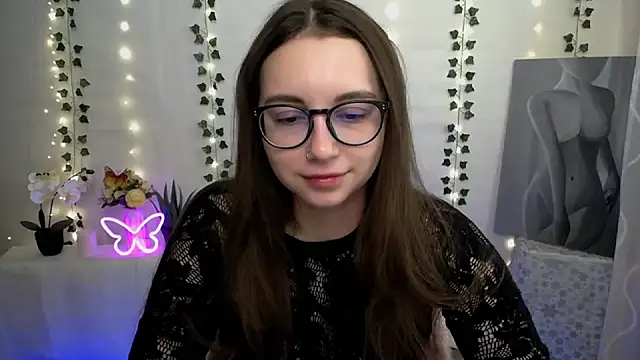 Snapshot of SweetPrincess_ chatting on 10, 3, 2025 SweetPrincess online show from 10, 3, 2025