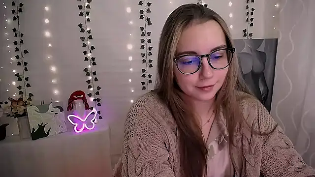 Snapshot of SweetPrincess_ chatting on 4, 10, 2025 SweetPrincess online show from 4, 10, 2025