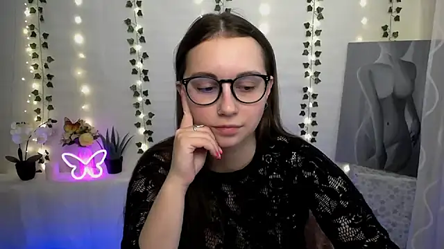 Snapshot of SweetPrincess_ chatting on 10, 3, 2025 SweetPrincess online show from 10, 3, 2025