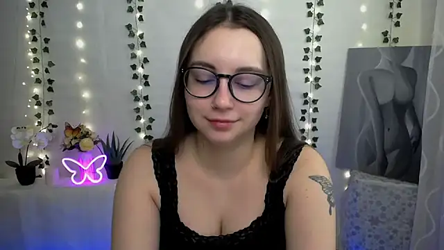 Snapshot of SweetPrincess_ chatting on 7, 3, 2025 SweetPrincess online show from 7, 3, 2025