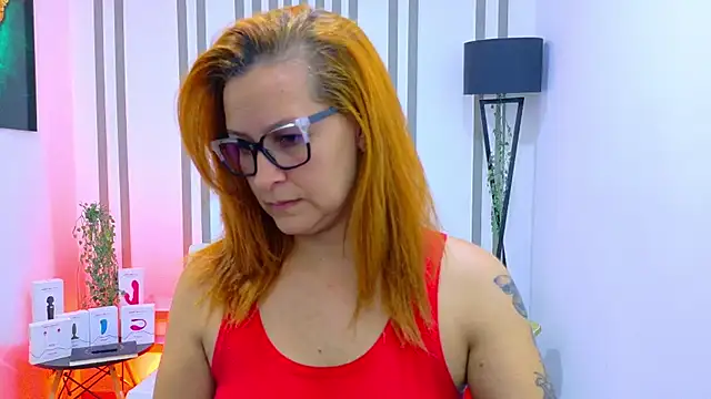 Britney taylor  online show from 4, 11, 2025