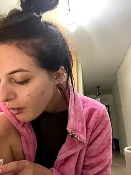 little belucci online show from 3, 12, 2025