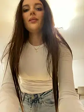 little belucci online show from 8, 3, 2025