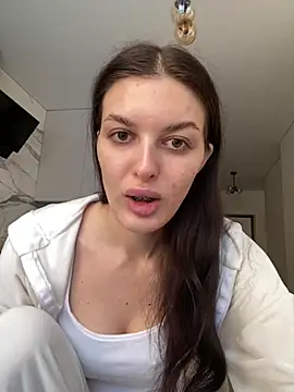 little belucci online show from 16, 1, 2026