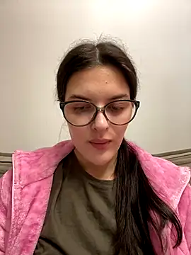 little belucci online show from 19, 10, 2025