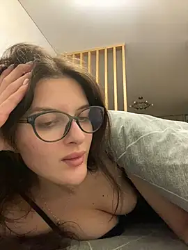 little belucci online show from 19, 2, 2025