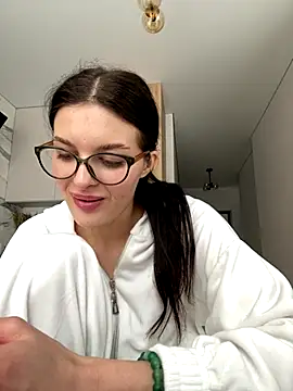 little belucci online show from 8, 1, 2026