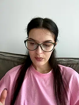 little belucci online show from 26, 10, 2025