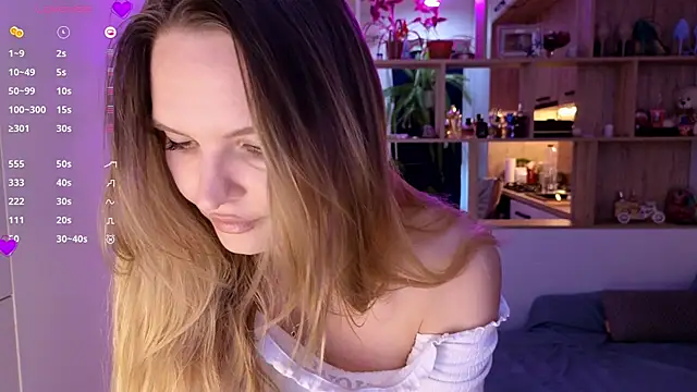 Snapshot of _alleyesonme_ chatting on 1, 10, 2025 alleyesonme online show from 1, 10, 2025